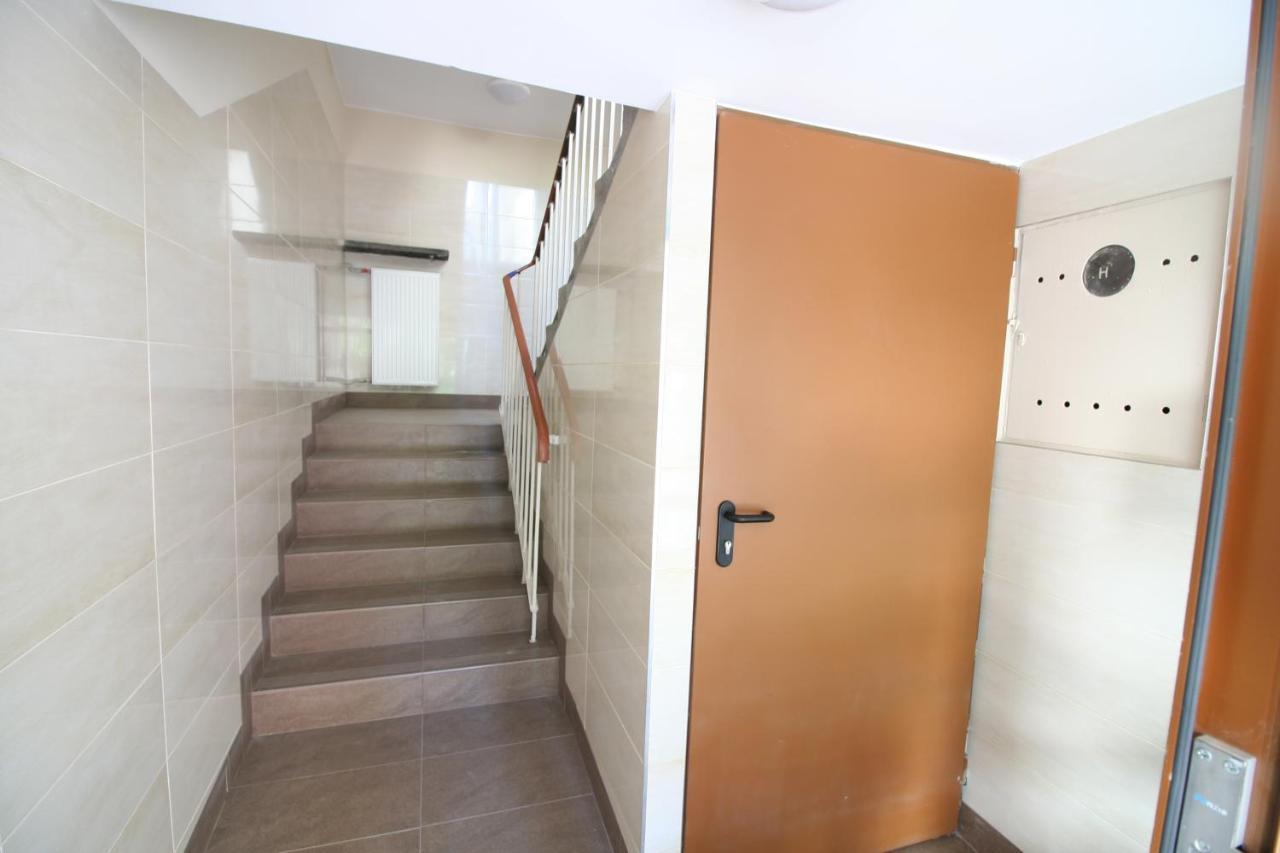 Apartamenty Varsovie Zlota 60 Bagian luar foto